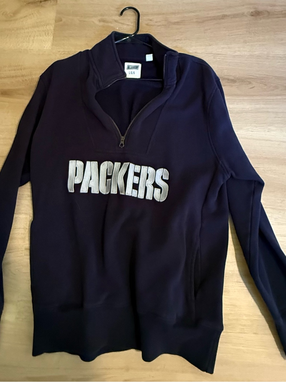 Packers Women’s Black Quarter-Zip Pullover Sweatshirt